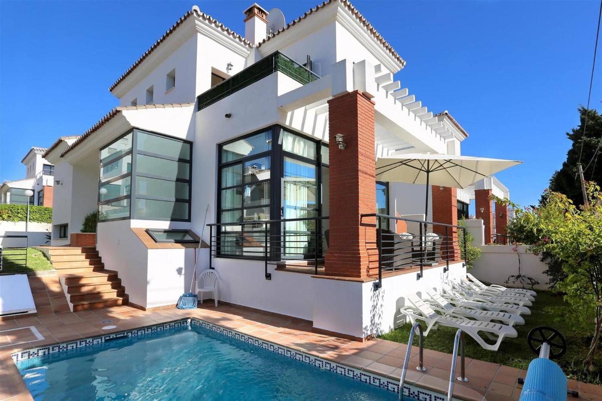 011 Bright And Spacious Villa With Private Pool Benalmádena Zewnętrze zdjęcie